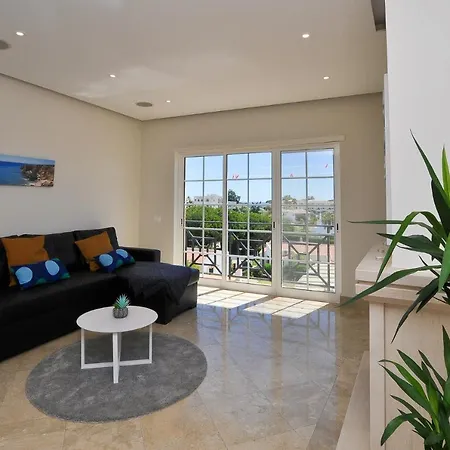 アパート Oura Sea View By Ocvillas *